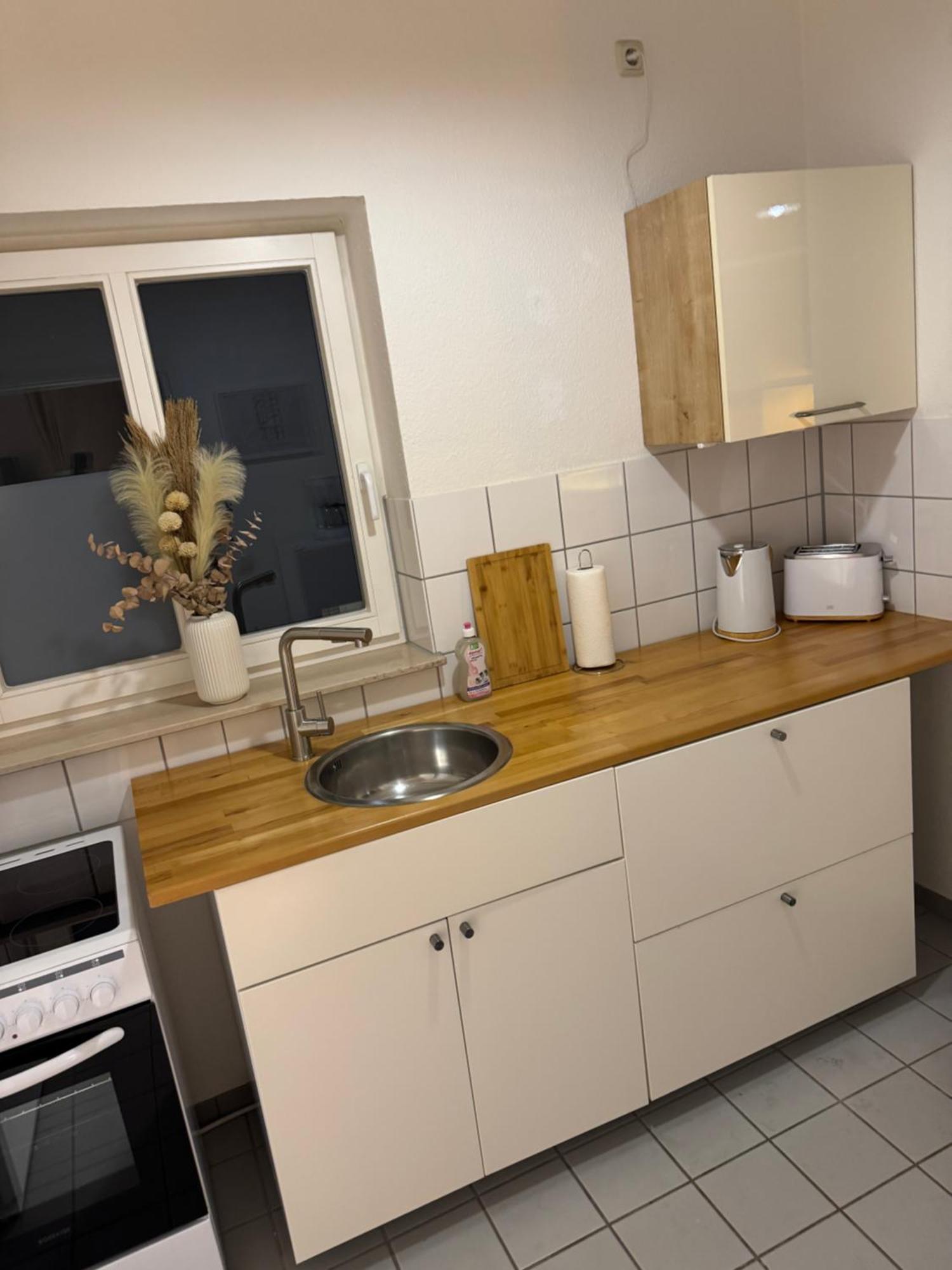 Ferienwohnung Schildblick Modernes Apartment Direkt In Der Altstadt Von Erfurt Nahe Der Kraemerbruecke - Beste Innenstadtlage Buitenkant foto